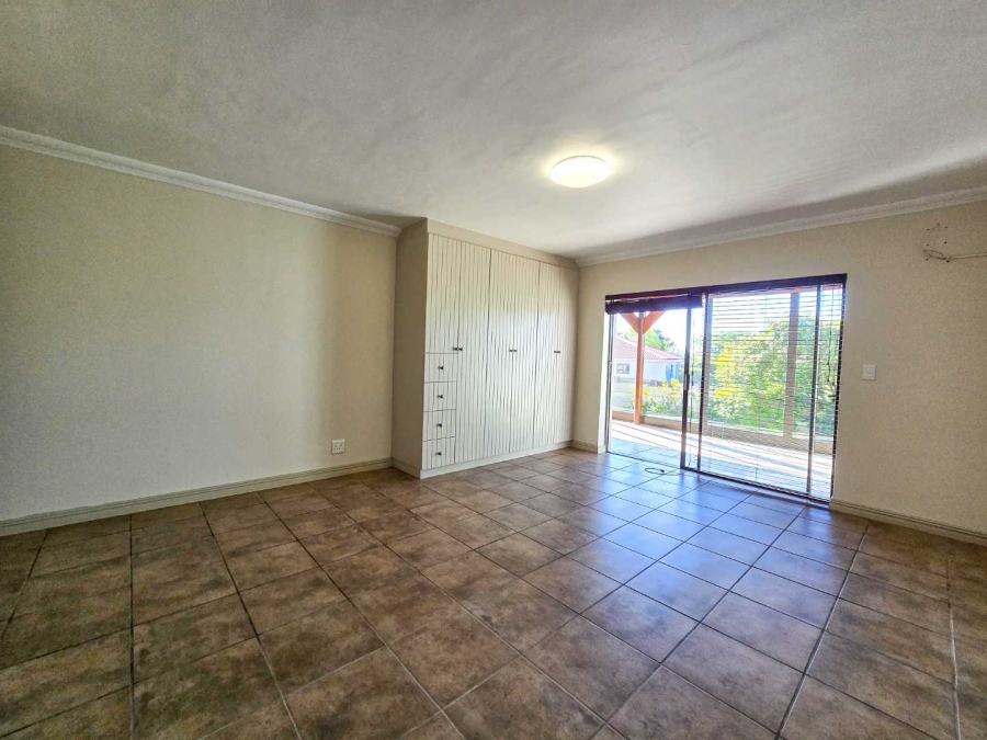 4 Bedroom Property for Sale in Stilbaai Wes Western Cape